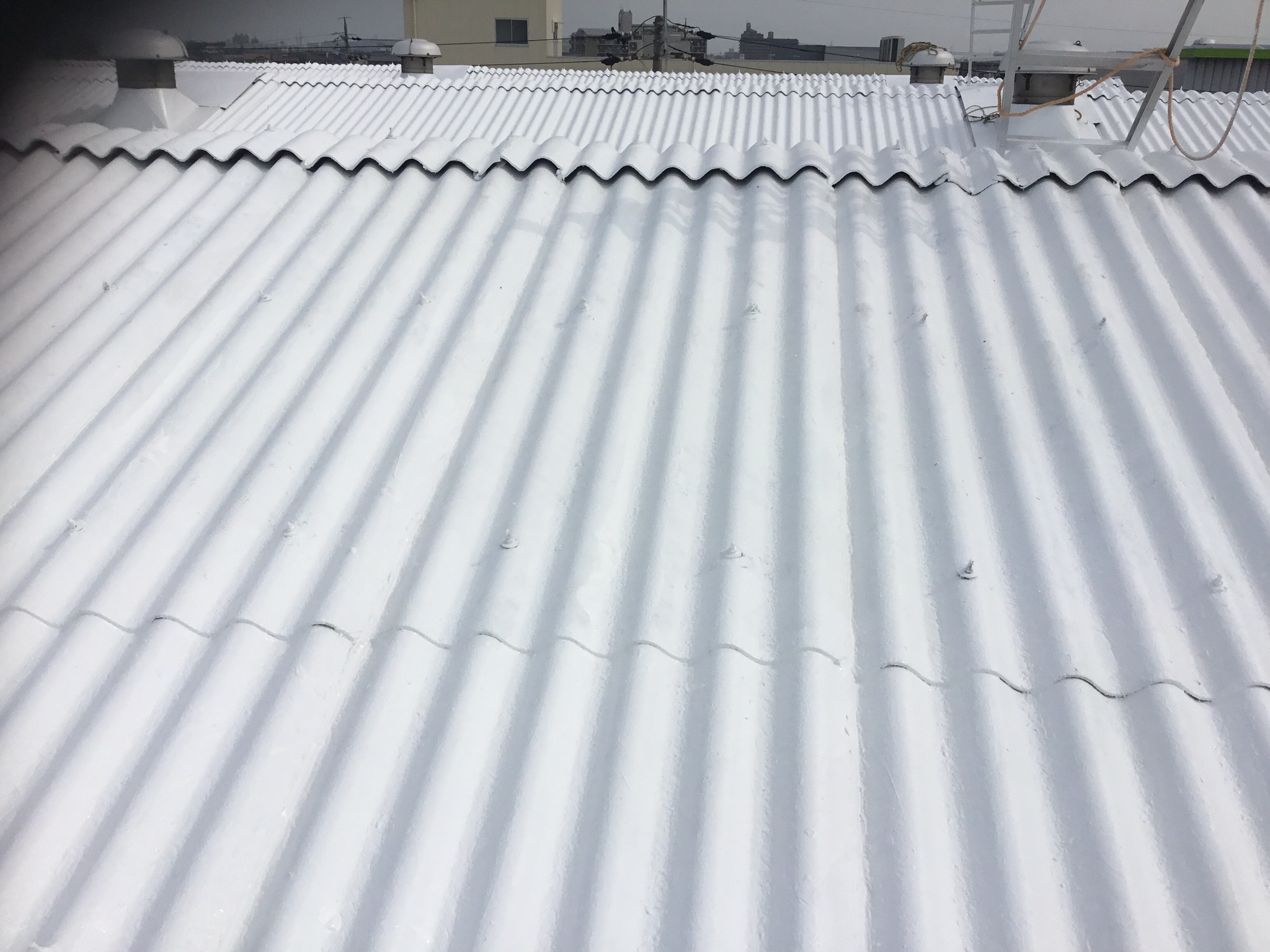 スレート屋根遮熱塗装1